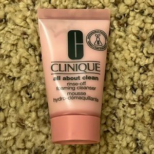 Clinique Rinse Off Foaming Cleanser for Unisex